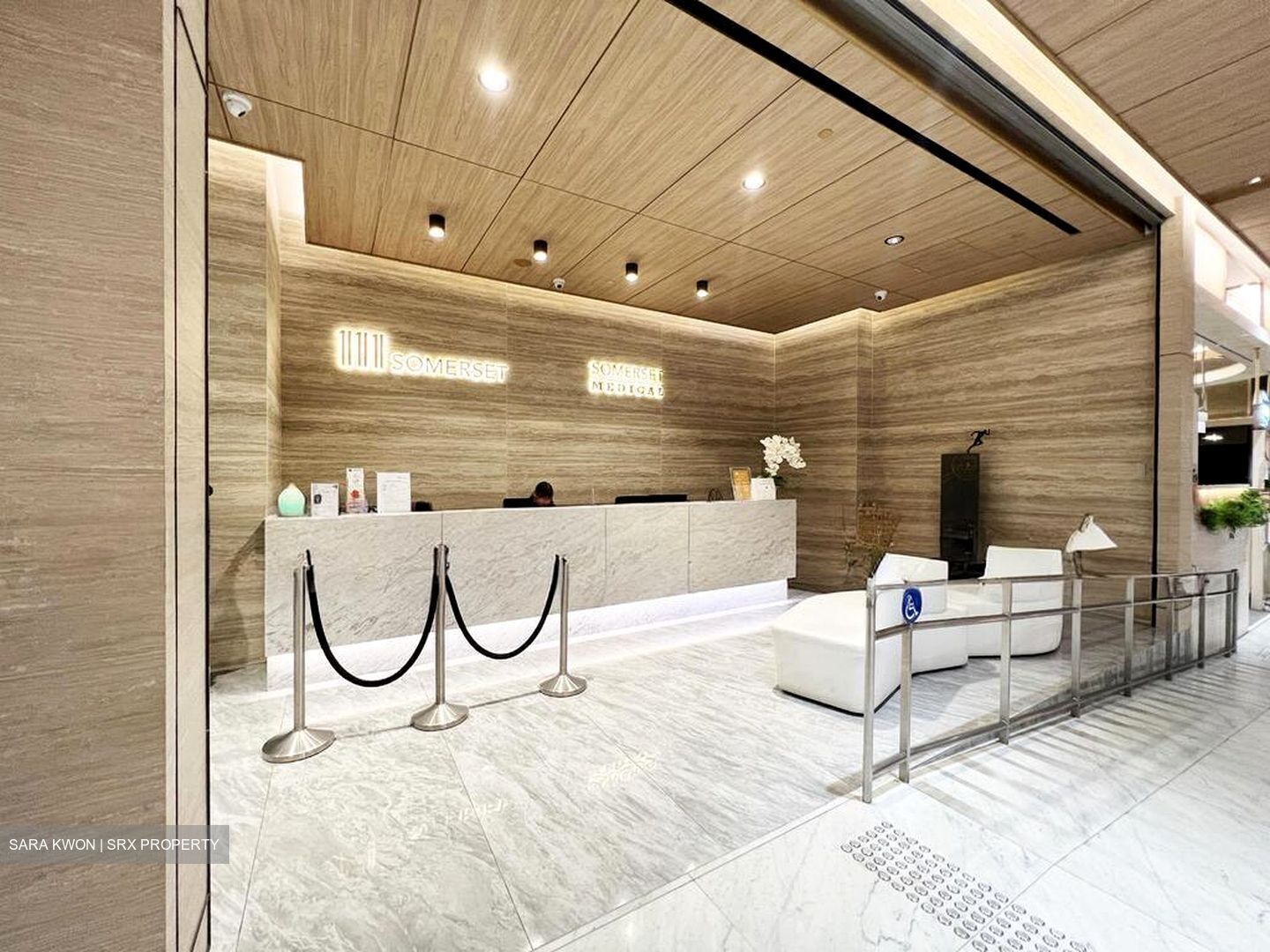 111 Somerset (D9), Office #568044811